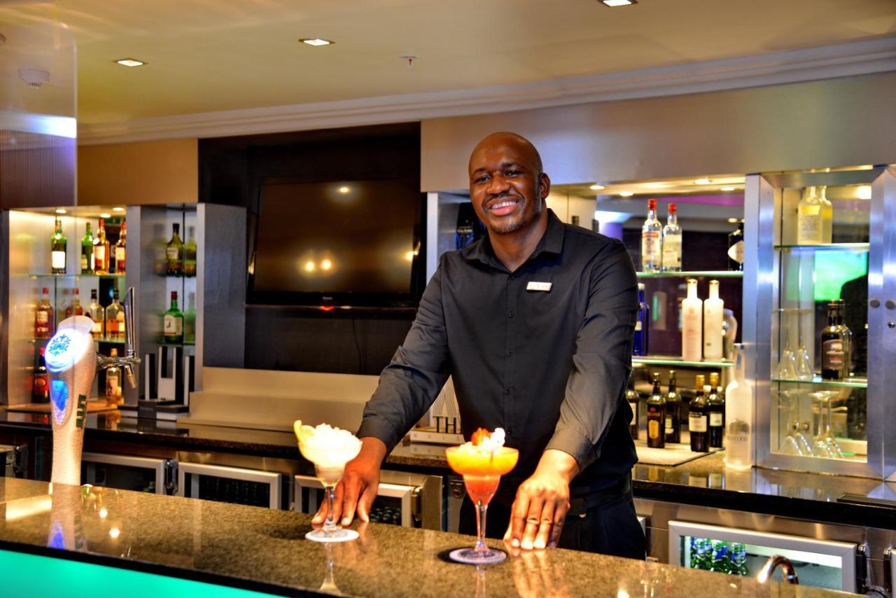 The Parktonian All Suite Hotel 요하네스버그 외부 사진