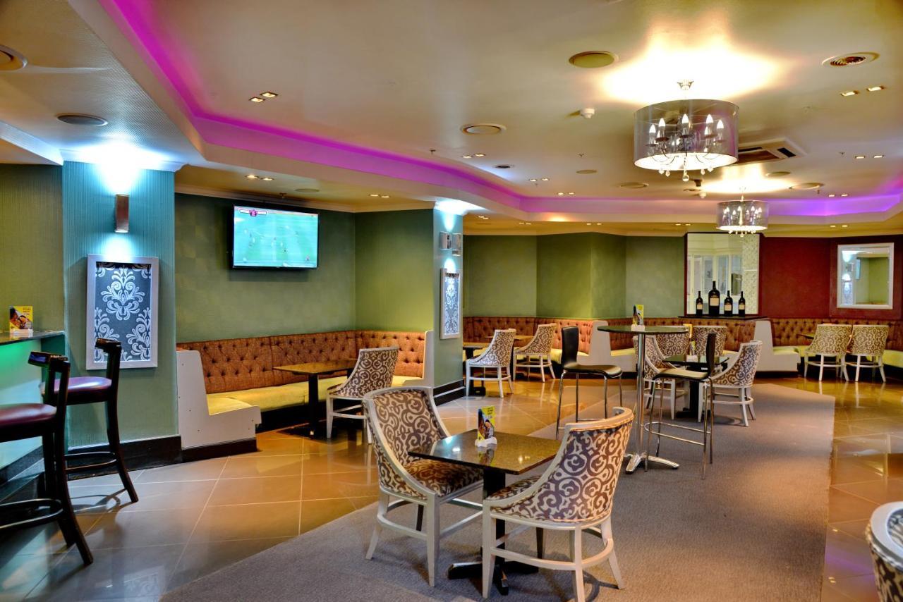 The Parktonian All Suite Hotel 요하네스버그 외부 사진
