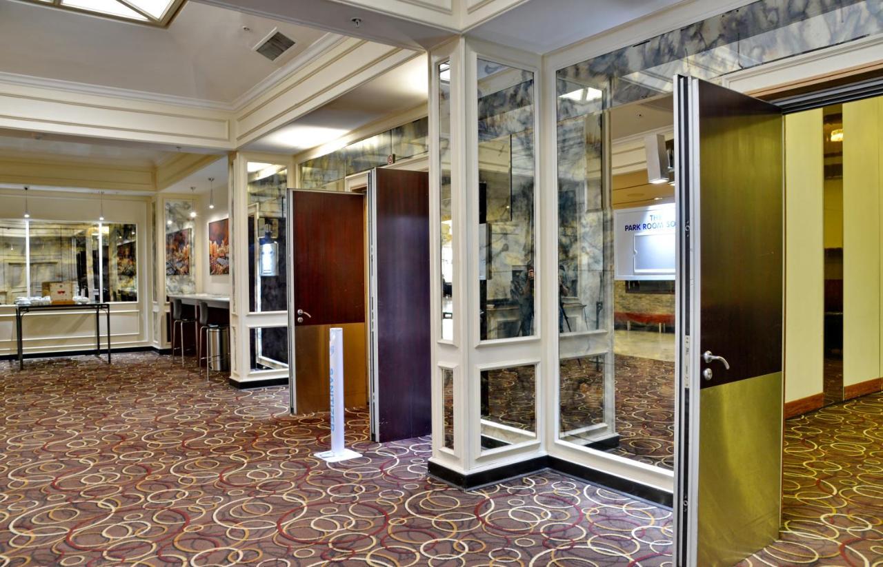 The Parktonian All Suite Hotel 요하네스버그 외부 사진