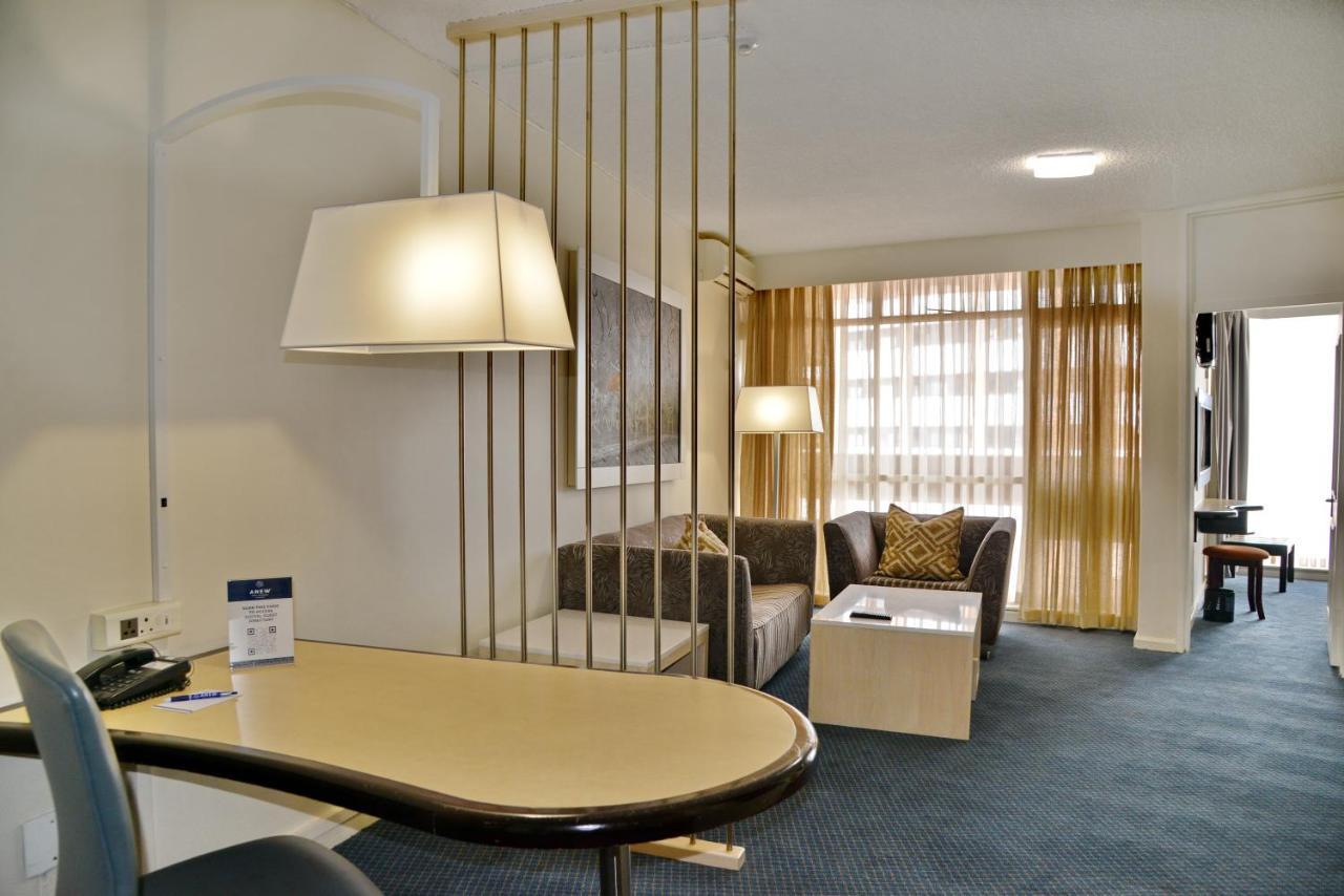 The Parktonian All Suite Hotel 요하네스버그 외부 사진